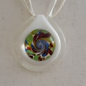 NWOT White glass necklace